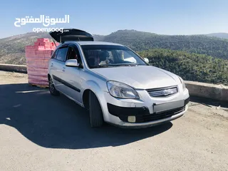  2 كيا هاتش باك موديل 2008