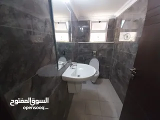  8 شقة غير مفروشة للإيجار ( Property 38838 ) سنوي فقط