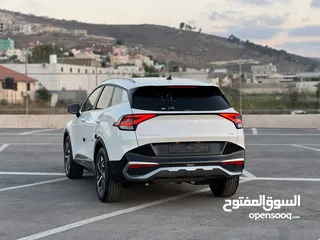  7 كايا سبورتاج /2022 فل بدون فتحة سقف  2x4 ///240Hp بنزين + كهرباء  ( Haybrid) 1600cc