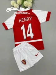  27 اطقم ولادي البلوزه فقط على 50 شيكل من عمر 4-14سنه