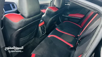  15 Dodge Charger SRT Scat Pack 2020