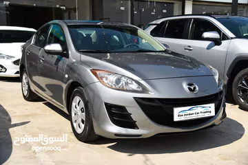  17 مازدا زوم 3 بحالة الشركة وارد الوكالة Mazda Zoom 3 2011