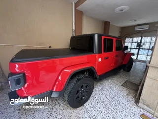  7 Jeep Gladiator Mojave 2020