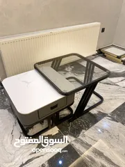  3 طاولة عصرية متعددة الاستخدامات وقطعة ديكور استثنائية– أناقة وفخامة في قلب منزلك!