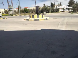  3 سوبر ماركت للبيع بسعر مغري