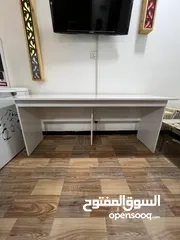  2 ميز كيمنك او مكتبي مع كراسي