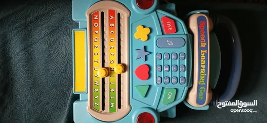  3 للبيع بحاله جيده لعبه عشكل سياره لتعليم الطفل الحروف الانجليزيه والأشكال متل النجمه والقلب الخ
