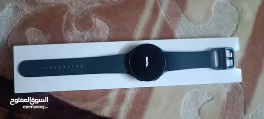  8 Samsung Galaxy Smart Watch4 (44) mm للبيع