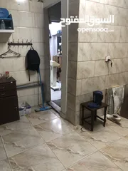  6 صالون مع عدتو للبيع مع عدتو و زباينو