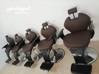  11 كرسي حلاقه سعر حرق65دينار