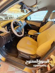  5 Hyundai Santafe 2015 model for sale