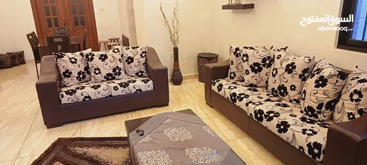  2 اثاث مستعمل للبيع بحاله جيده جدا