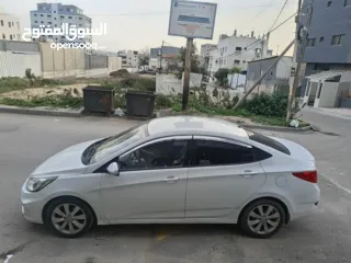  1 هونداي اكسنت 2015اربعه غيار 1600 بسعر حرق 39500