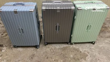  3 طقم شنط ثلاث قطع   حجم كبير  28 بوصة - عمق 29 - عرض 48 - طول 76حجم وسط  24 بوصة - عمق 24 - ال