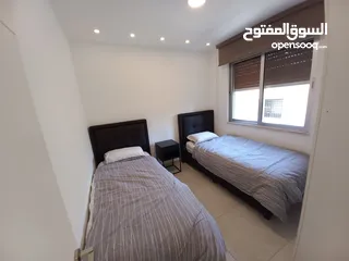  3 شقة مفروشة للإيجار 65م2 ( Property 17508 )