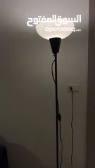  1 ابجورات باللون بالابيض والاسود