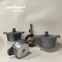  5 طناجر Golden Zara ماركة مشهورة بجودتها العالية!  الطقم يتضمن 3 طناجر + مقلى  النوعية الثقيلة