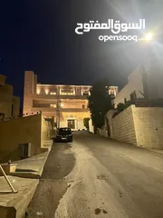  30 فيلا فخمه للبيع من المالك مباشرة منطقة دابوق  سكن أ خاص. على تله عاليه بمواصفات عالية الجودة