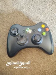  5 موجودxbox360slim مع محوله الأصلي وا ايد وحده عليه22لعبة