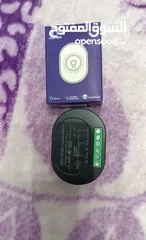  2 اسم المنتج: WiFi + RF433 Curtain Switch – مفتاح ستائر ذكي   المواصفات الفنية:  الجهد الكهربائي: 100–