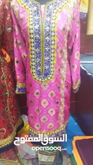  1 Omani dress with Sarwar...  فستان عماني مع السروار تحقق من الوصف الخاص بي هناك لترى القياسات
