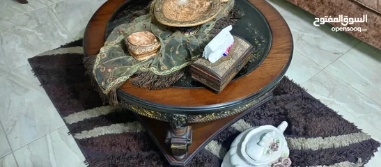  1 طقم طربيزات زان وطقم سيرفس للبيع