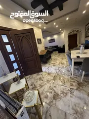  24 شقة 200 داخلي و 200 خارجي للبيع في طبربور