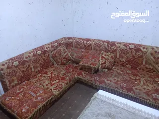  2 مجلس عربي للبيع