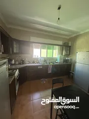  8 شقة 150 متر ضاحية الامير حسن