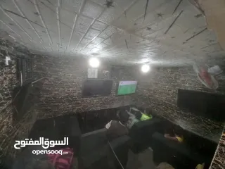  5 للبيع محل بلاستيشن