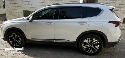  2 Hyundai santafe 2019