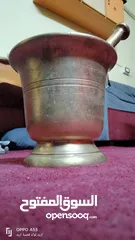  1 هاون نحاس قديم وزن عالي 6 كيلو