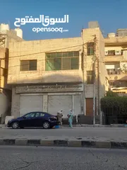  1 عمارة 3 طوابق + 2 مخازن