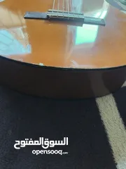  3 جيتار ياماها C40