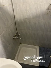  22 شقه فارغه للإيجار