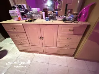  25 غرفة نوم مستعمله وبحاله ممتازه