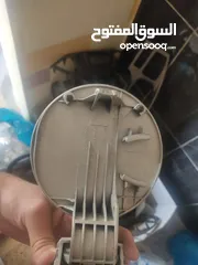  24 قطع مستعمله و اكسسوارات مختلفة للسيارات