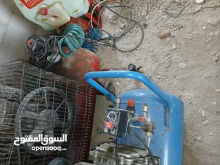  6 مضخات غواطس ومضخات عادية وكومبرسرات هواء 25 لتر