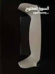  2 Playstation portal + pulse explore earbuds