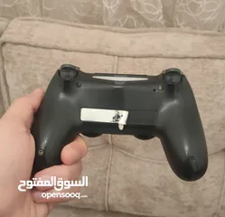  5 يد بليستيشن فور و دسكة كراش