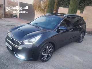  22 KIA Niro 2017 Full Option