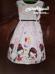  2 ملابس بناتي اطفال و بلايز و جاكيتات ستاتي  بحال الجديد صيفي و شتوي