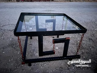  4 متوفر جميع اعمال الحدادة جميع الاحجام والاشكال وحتى الديكورات