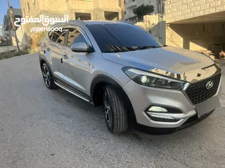  4 هونداي توسان