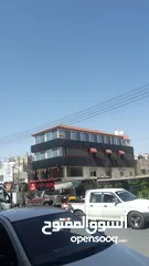  22 ثلاثة محلات تجارية للإيجار بدون خلو في موقع مميز في الزرقاء السوق التجاري قرب دوار معصوم شارع رئيسي