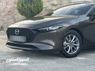  14 MAZDA ZOOM 3 SKY ACTIVE 2020