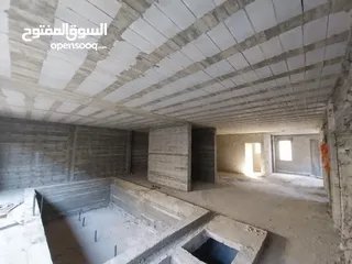  20 فيلا قيد الإنشاء للبيع من المالك مباشرة