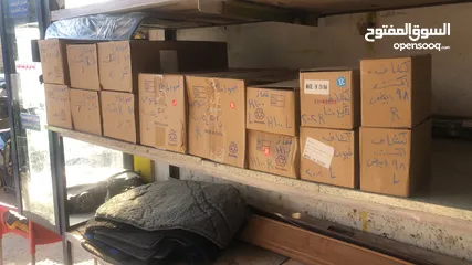  8 قطع مستعمل كوري و قطع تايوان للبيع