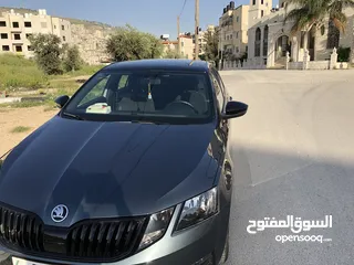  8 سكودا اوكتافيا 2019 بحالة الوكالة ، خالية من الضربات للبيع والسعر غير قابل للنقاش