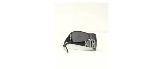  1 Givenchy Oversized sunglasses Very good condition Black, Plastic